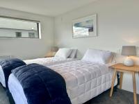 Appartamento con 3 Camere da Letto e Vista Lago