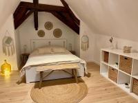 B&B Saint-Amand-Montrond - Appartement cosy centre ville - Bed and Breakfast Saint-Amand-Montrond