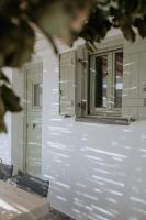 Pnoe Houses by KHI - B&B