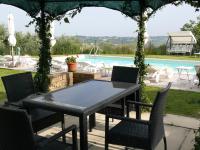 Agriturismo Al Rifugio DiVino - B&B Belvedere Ostrense