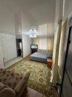 B&B Ust-Kamenogorsk - Квартира в центре города ул Кайсенова 125 - Bed and Breakfast Ust-Kamenogorsk