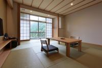 Vierbettzimmer im japanischen Stil