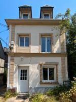 B&B Rouen - Maison + parking. Calme, confort - Bed and Breakfast Rouen