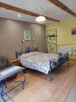 Kamer met Kingsize Bed en Uitzicht op de Tuin