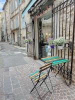 Loft Spacieux au Cœur du Village - B&B