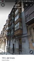 A 5 minutos andando del Casco Viejo, ayuntamiento, Plaza Circular y Gran Vía de Bilbao y próximo a las 2 líneas de metro - B&B