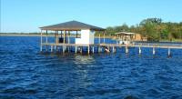 Lakefront Cottage with Hot Tub & Sunset Views - B&B Pittsburg