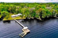 St Johns River Retreat Unit 1 - B&B Crescent City