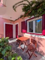 Koutouki Apartments - B&B
