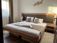 Airport SKY apartments LUX - B&B Belgrade