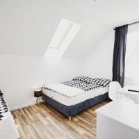 Dreibettzimmer mit eigenem Bad