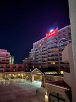 Sunny Majestic Private Apartment - B&B Slanchev Bryag