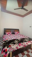 Keshav Narayan Home Stay - B&B