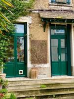 Hypercenter flat, secure private parking - B&B