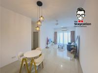 B&B Kuching - Staycation Homestay 44 Gem Suite - Bed and Breakfast Kuching