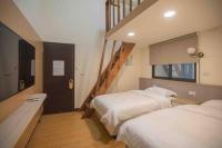 Quadruple Room with Private Bathroom