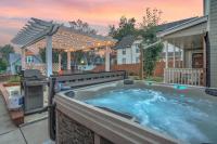 3BR DOWNTOWN - NEW Hot Tub - Olympic Training Center - Ferienwohnung
