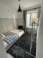 Single Room with Shared Bathroom