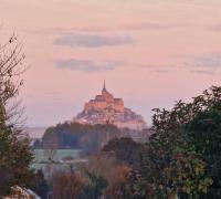 B&B Huisnes-sur-Mer - L'Aurore de la Baie, vue sur le Mont-Saint-Michel - Bed and Breakfast Huisnes-sur-Mer