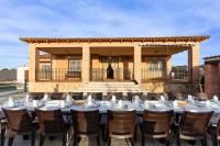 EL SECRETO DE LOS PERALES - B&B Velada