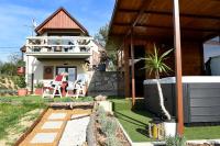 Jódi-Hegy Resort Siófok - B&B