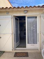 maison climatisée à 500m de la plage dans résidence - B&B Saint-Cyprien-Plage