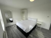 RYAN I AIR I BNB - 147-153 Mill Street - Free Parking - Ferienwohnung
