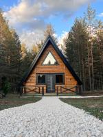 B&B Žabljak - Pine forest-Black - Bed and Breakfast Žabljak