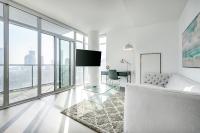 Epic 2BR Condo with Panoramic CN Tower & City View - Ferienwohnung Toronto