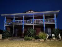 B&B Whitsundays - Pelican Retreat - corporate / tradie / family - Bed and Breakfast Whitsundays