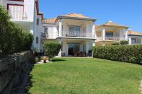 Luxury 2 Bedroom Apartment with Private Garden - B&B