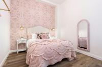 The Kentucky Rose by Hollyhock suites - Chambres d’hôtes Louisville