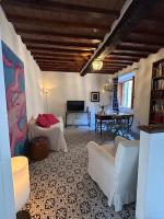 La casa del polpo rosa - B&B Campiglia Marittima