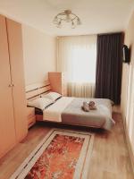 2кмн Квартира по проспекту Республики 8 - Ferienwohnung Astana