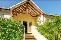 La Source Guest House - Ferienwohnung Orient Bay