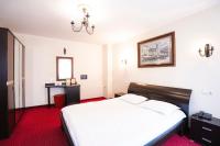 Deluxe Dreibettzimmer