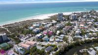 Beach Rd, 300ft to Beach Access & 500ft to Siesta Key Village, 2bdr - Chambres d'hôtes Siesta Key