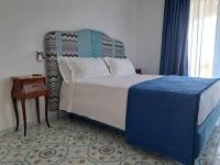 Deluxe Driepersoonskamer met Uitzicht op Zee