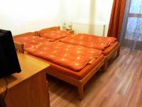 Kleines Doppel-/Zweibettzimmer