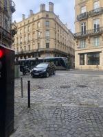 Sorcier magique immersive cinema 4k laser & Clim & Parking - B&B Bordeaux