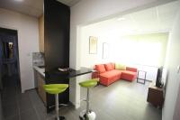 Apartment mit Balkon