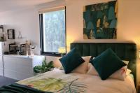 Stunning 2BR Apt in the Heart of Canberra City - Hosted by CanStay - Chambres d'hôtes Canberra