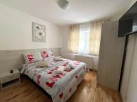 Lili apartman u parku - Ferienwohnung Vrnjačka Banja