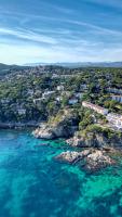 Apartamento de lujo con vistas al mar, a dos minutos de la playa - B&B Calella de Palafrugell