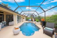 4BR Ritzy Marco Home l Lush Pool - B&B Marco Island