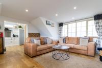 Picturesque cottage with views - B&B Altofts