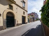 La Mela - De Vivo Realty - B&B Meta