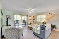 B&B Smithville - Southport Resort Condo with Deck and Pool Access - Bed and Breakfast Smithville