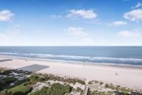 Beachfront condo with views, pools and pickleball - Chambres d'hôtes Marco Island