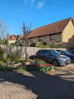 Stylish Large Family Home Near River & Station - Cambridge Homehost - B&B